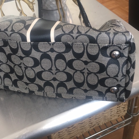 Coach / Signature/ Stripe/ Satchel/ - Picture 3 of 7